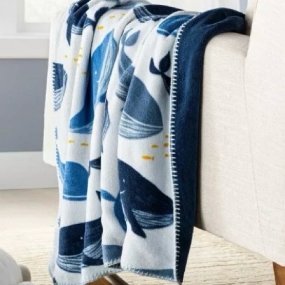 Cloud Island Baby Whale Plush Reversible Blanket New 30”x40” Soft